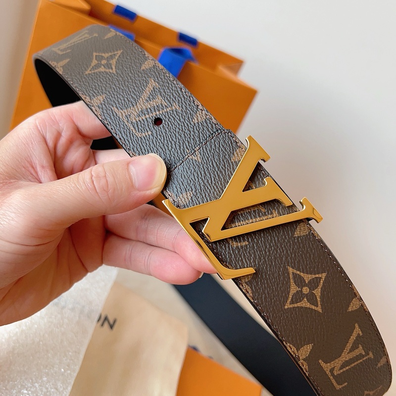 CD Buckle Belt